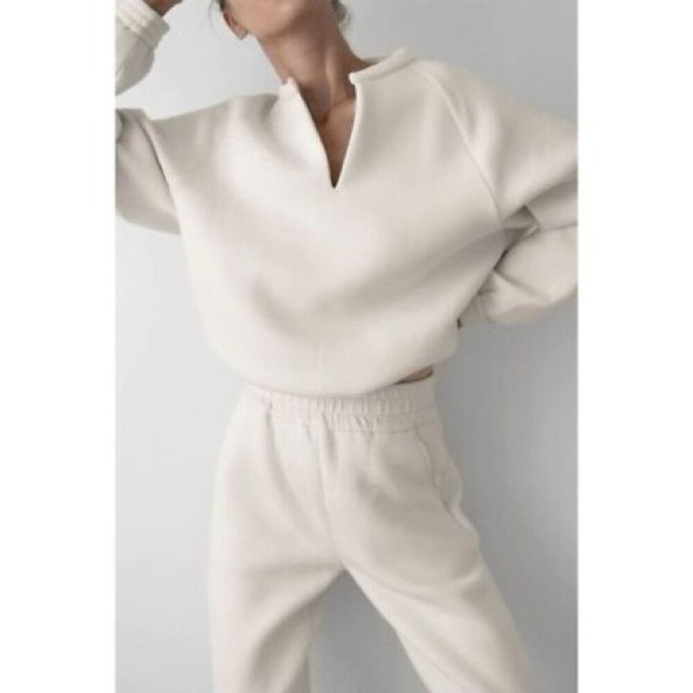 Leze The Label Ivory Athena Vneck Pullover Sweatshirt Womens Size Medium